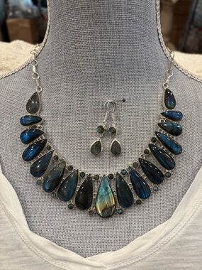 Sterling Silver Labradorite Statement Necklace and Earring Set - Blue-Green
